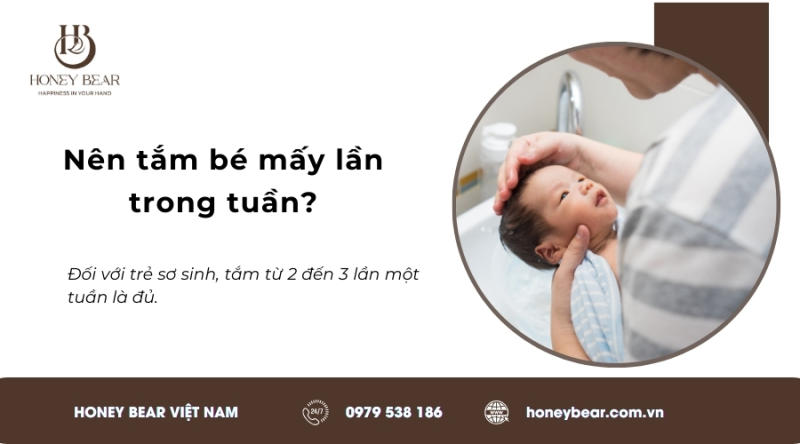 Nên tắm bé mấy lần trong tuần?